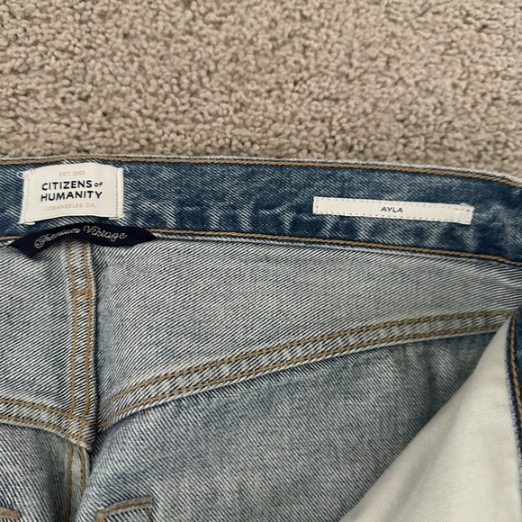 Citizens of Humanity Ayla Crop raw hem jean in Sodapop - Picture 6 of 11